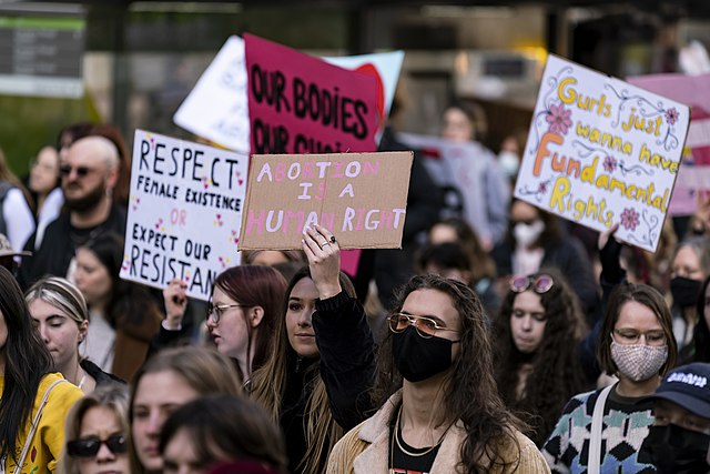 Rights group: Western Australia must &#8216;fully decriminalise abortion&#8217;